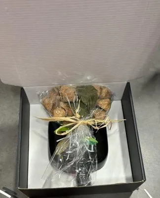 Mali ukrasni poklon paket